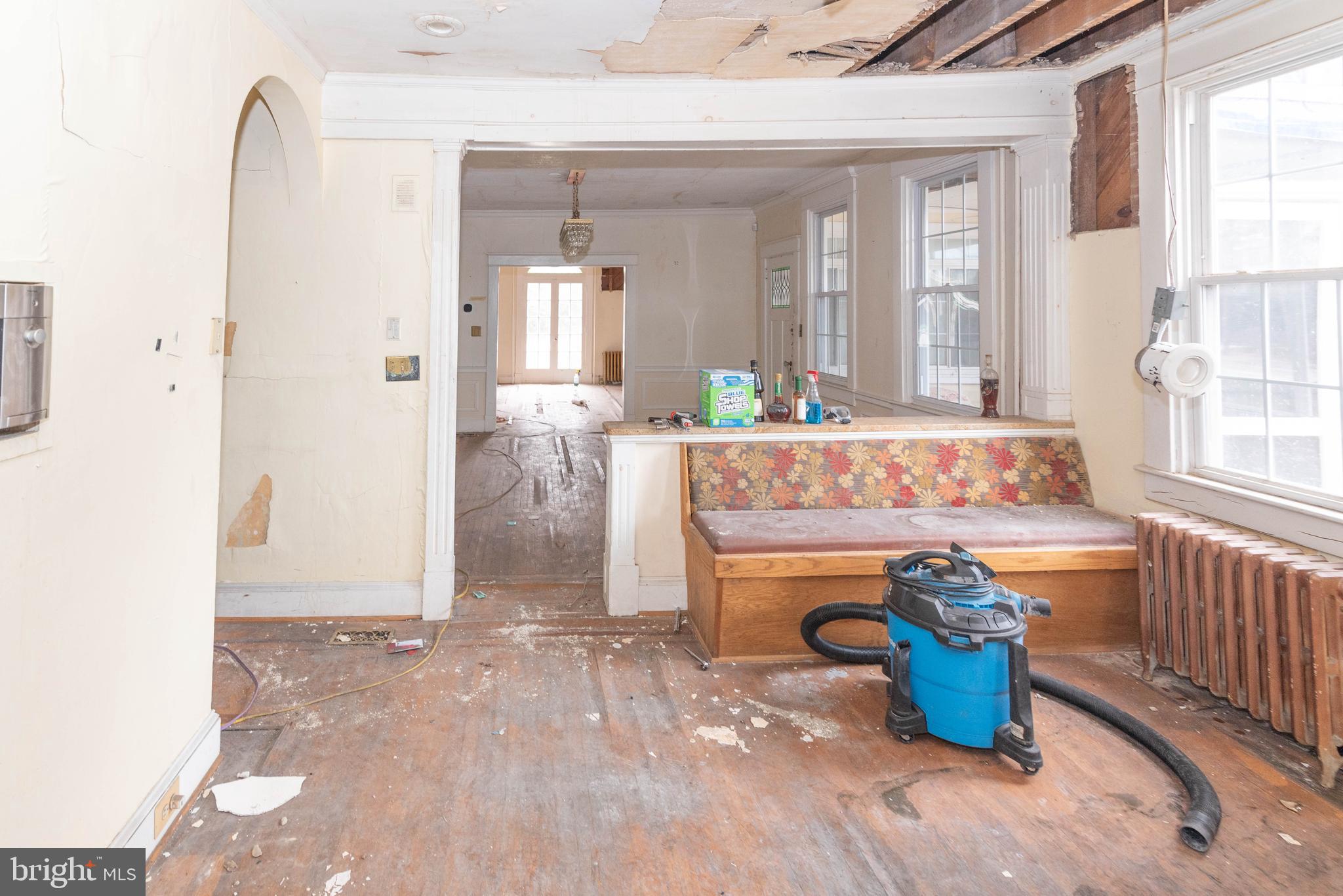 MOUNT WASHINGTON - Residential