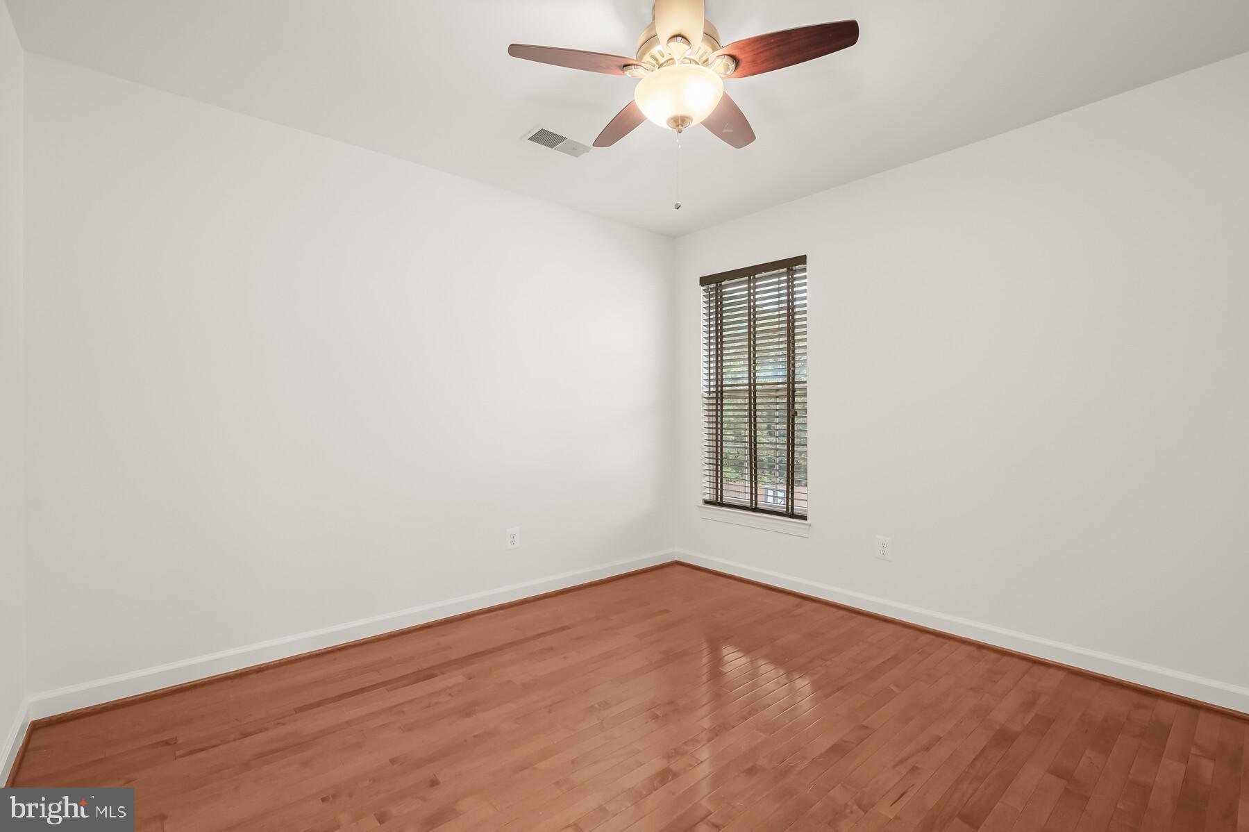 POTOMAC RIDGE - Residential