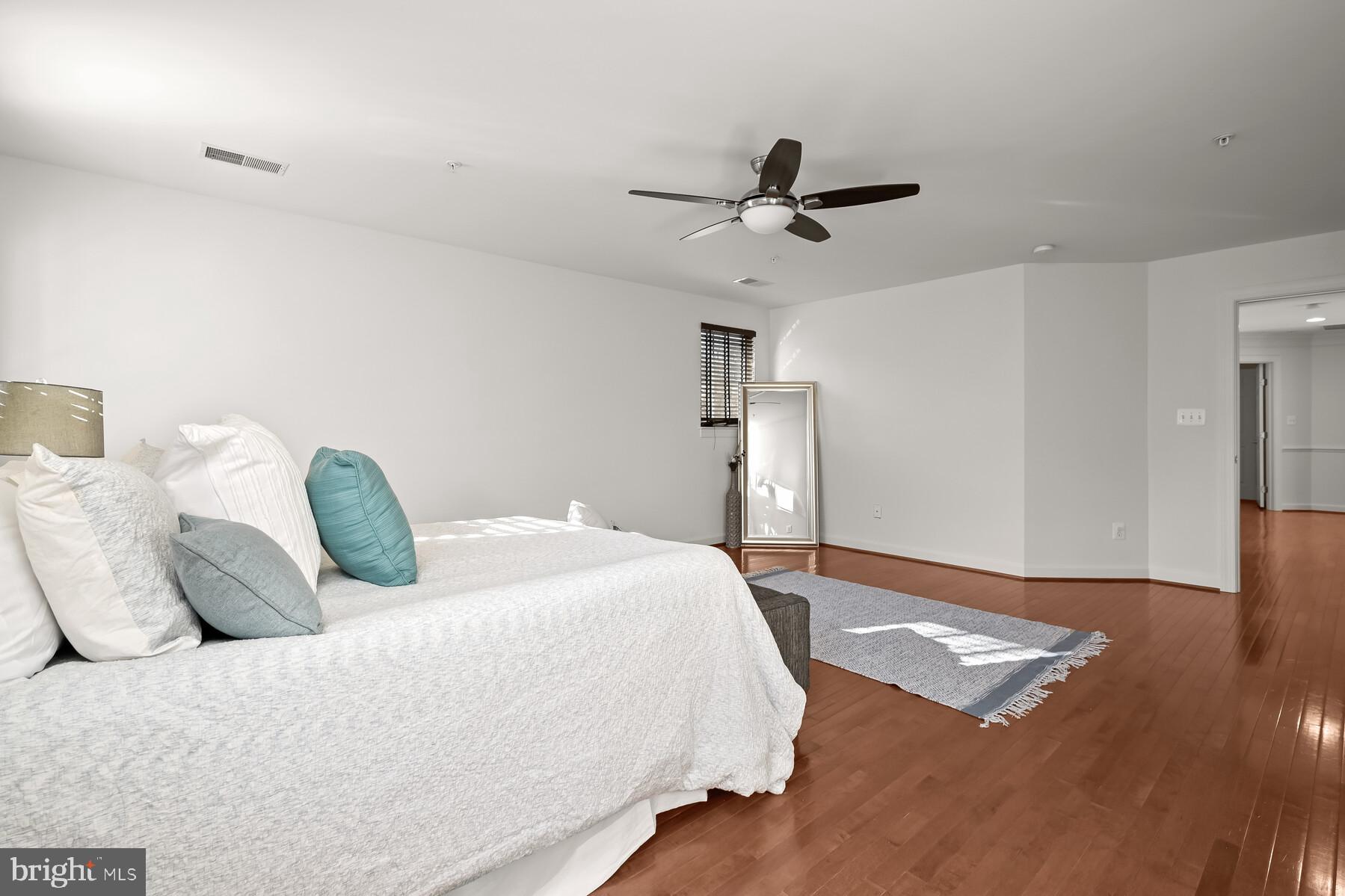 POTOMAC RIDGE - Residential