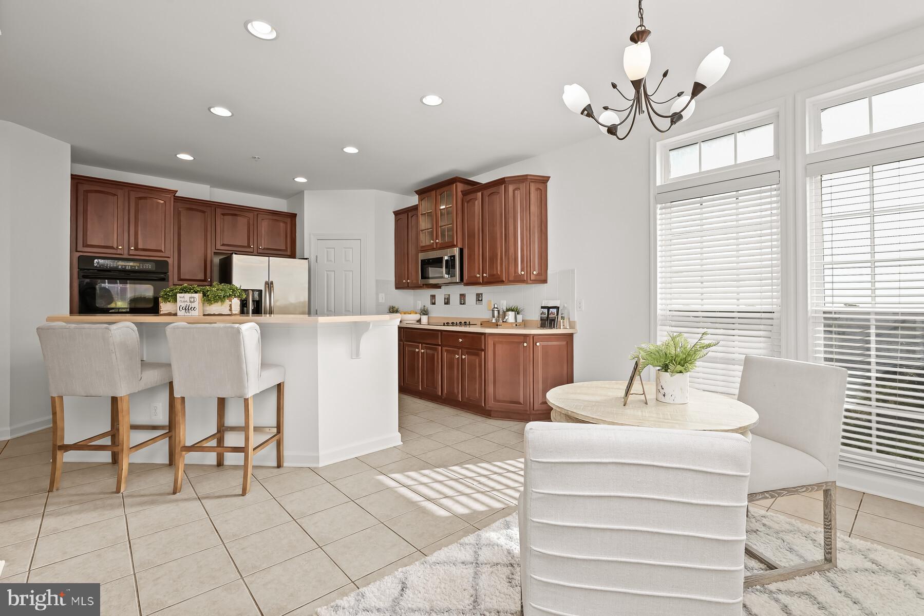 POTOMAC RIDGE - Residential