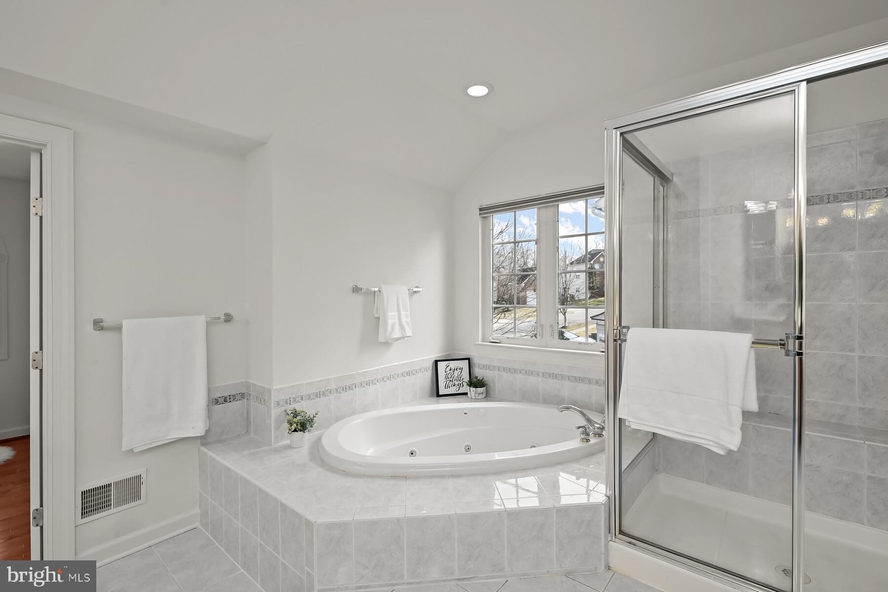 POTOMAC RIDGE - Residential