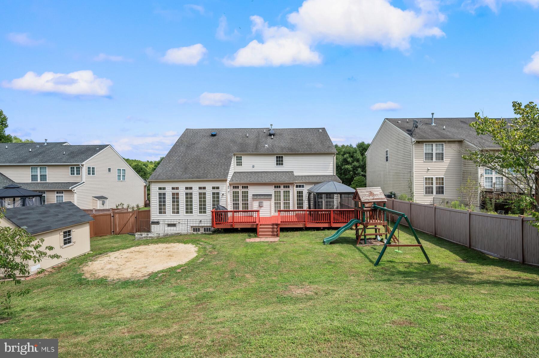 POTOMAC RIDGE - Residential