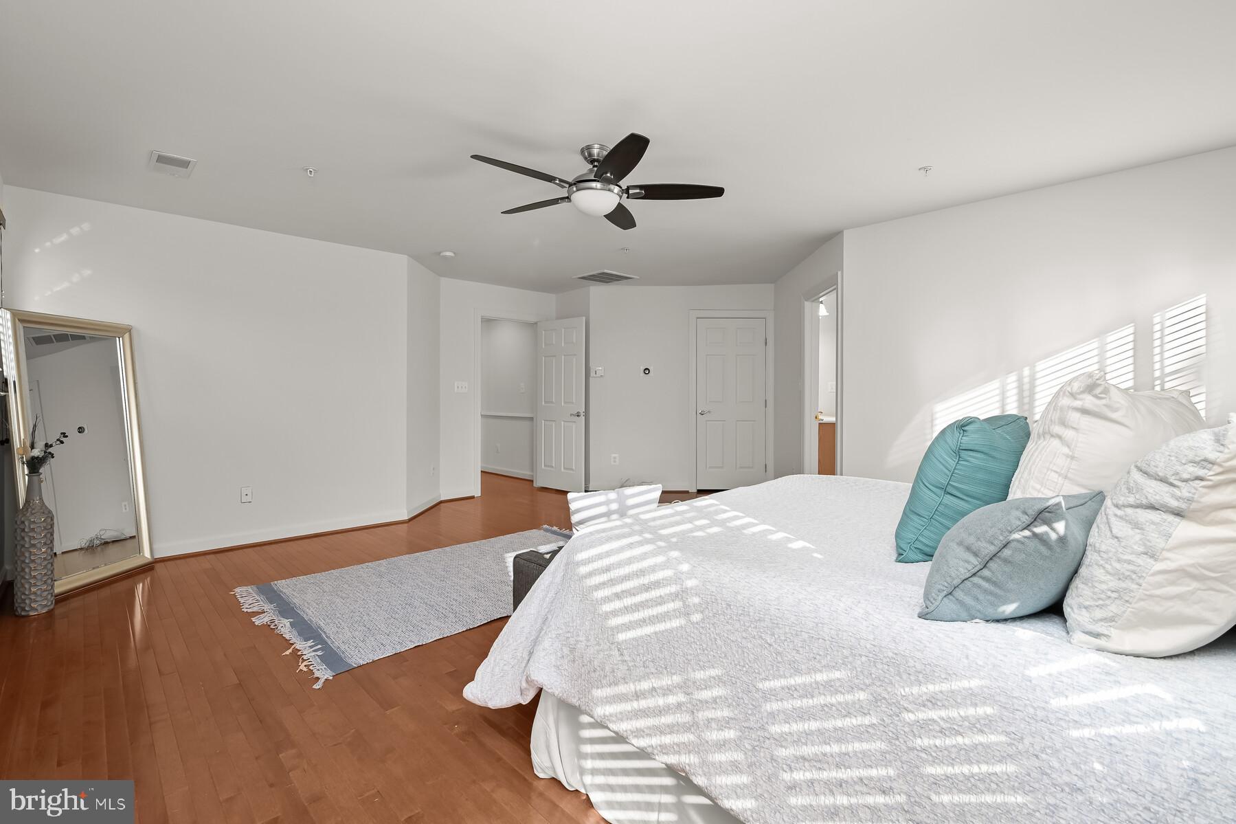 POTOMAC RIDGE - Residential