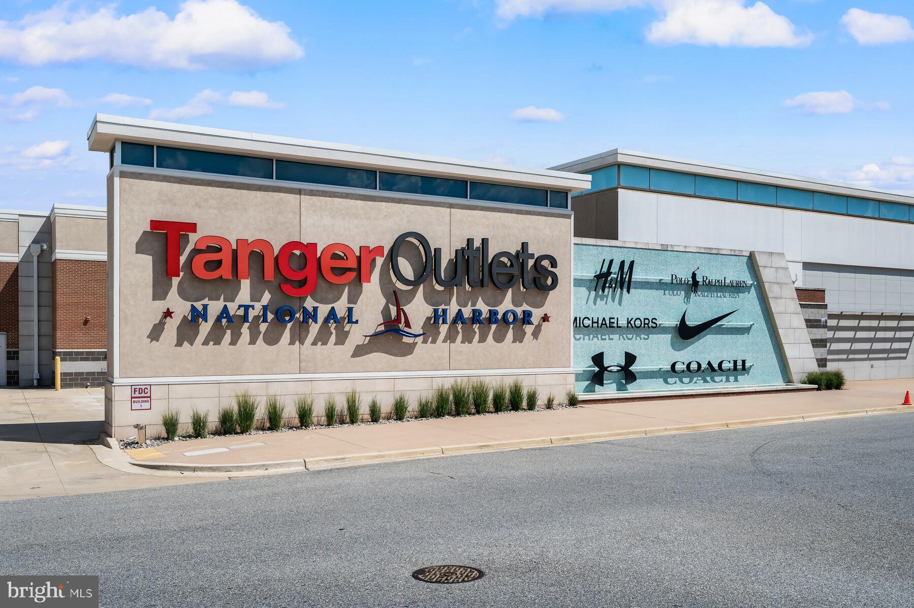 POTOMAC RIDGE - Residential