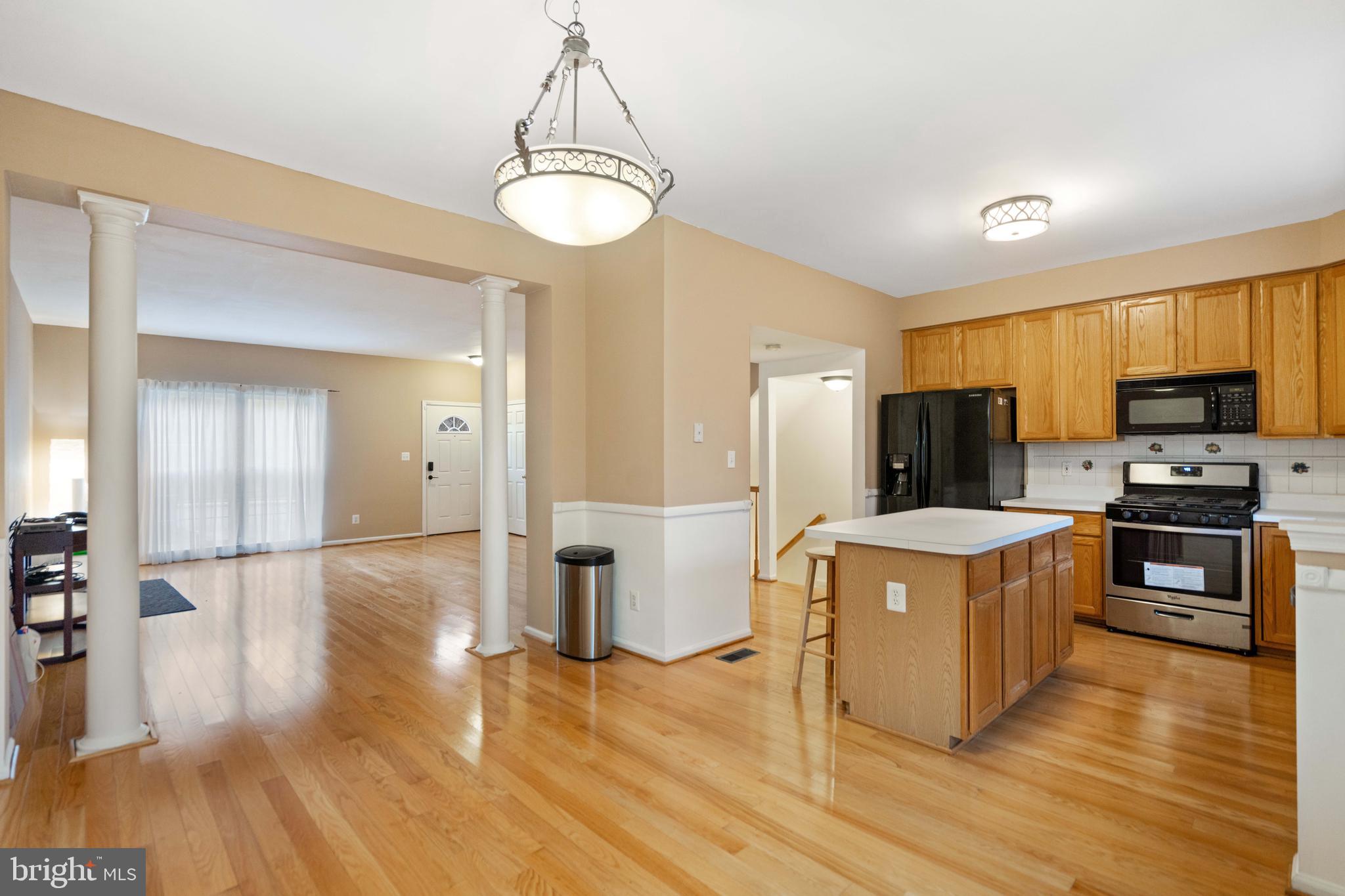 RIVER OAKS - Residential Lease