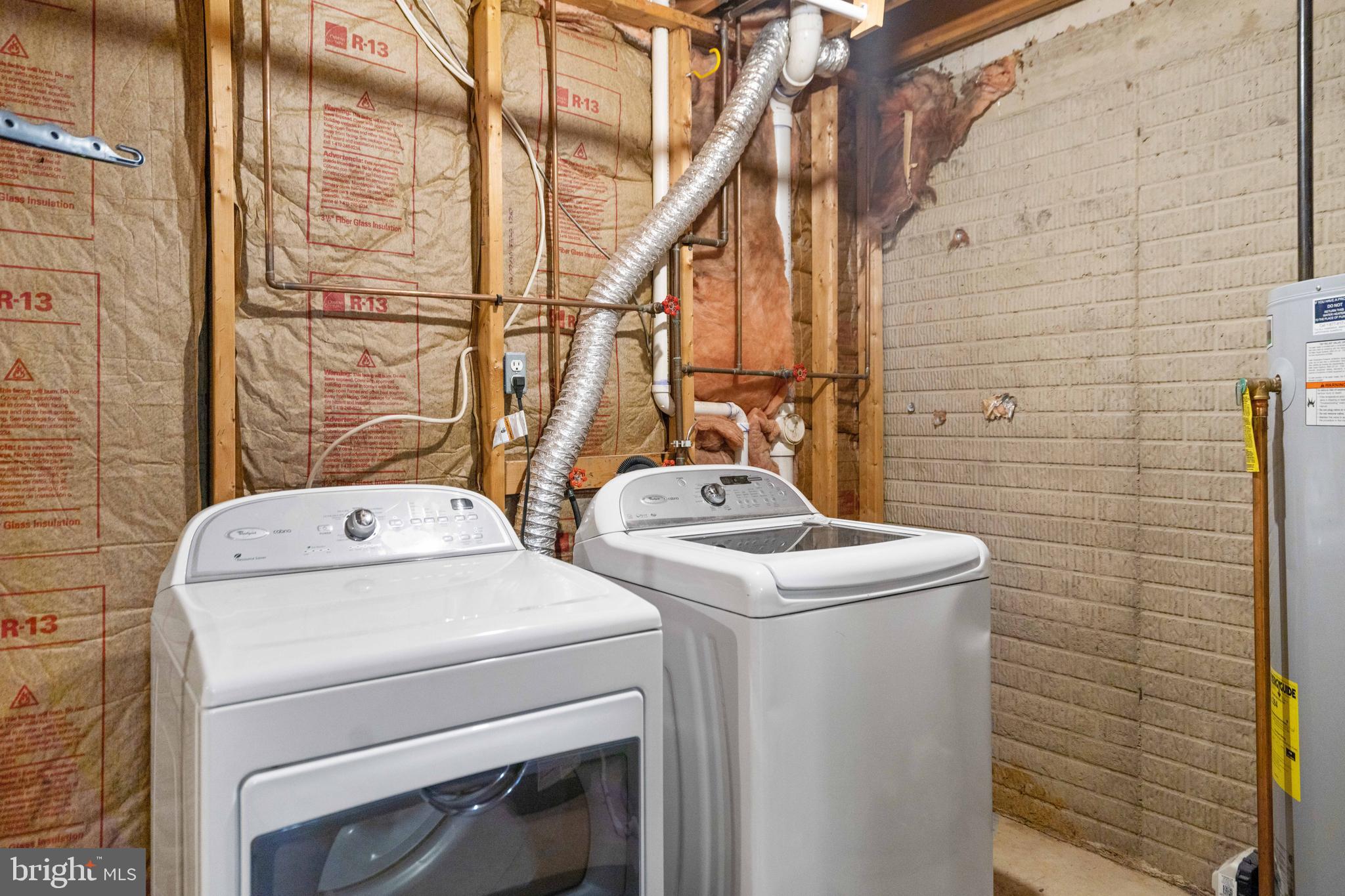 RIVER OAKS - Residential Lease