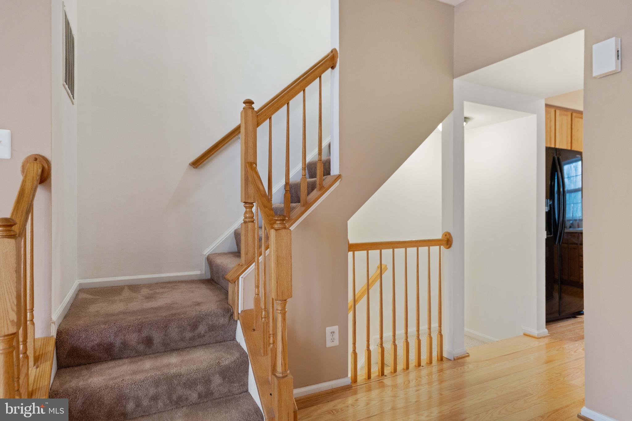 RIVER OAKS - Residential Lease