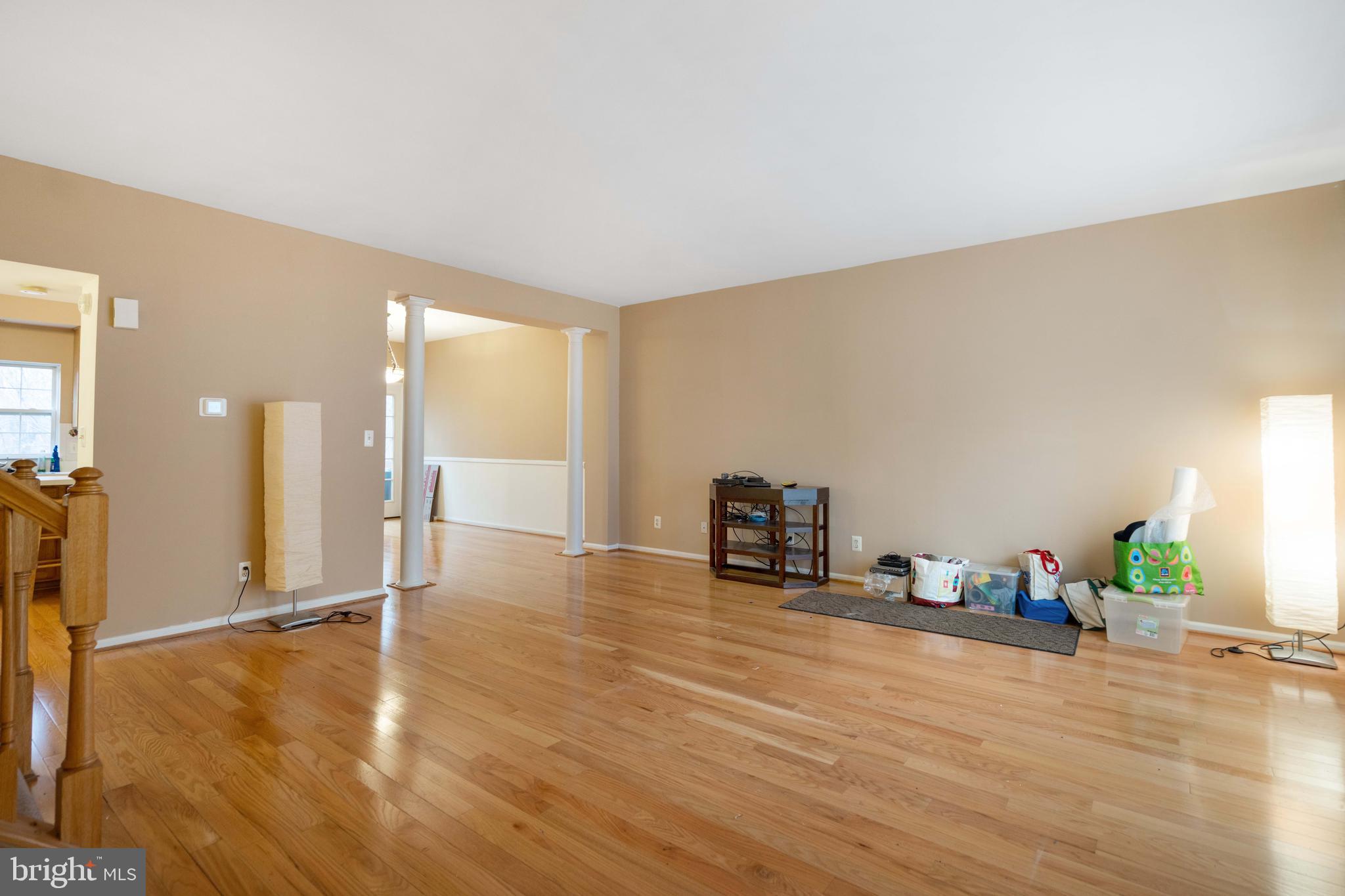 RIVER OAKS - Residential Lease