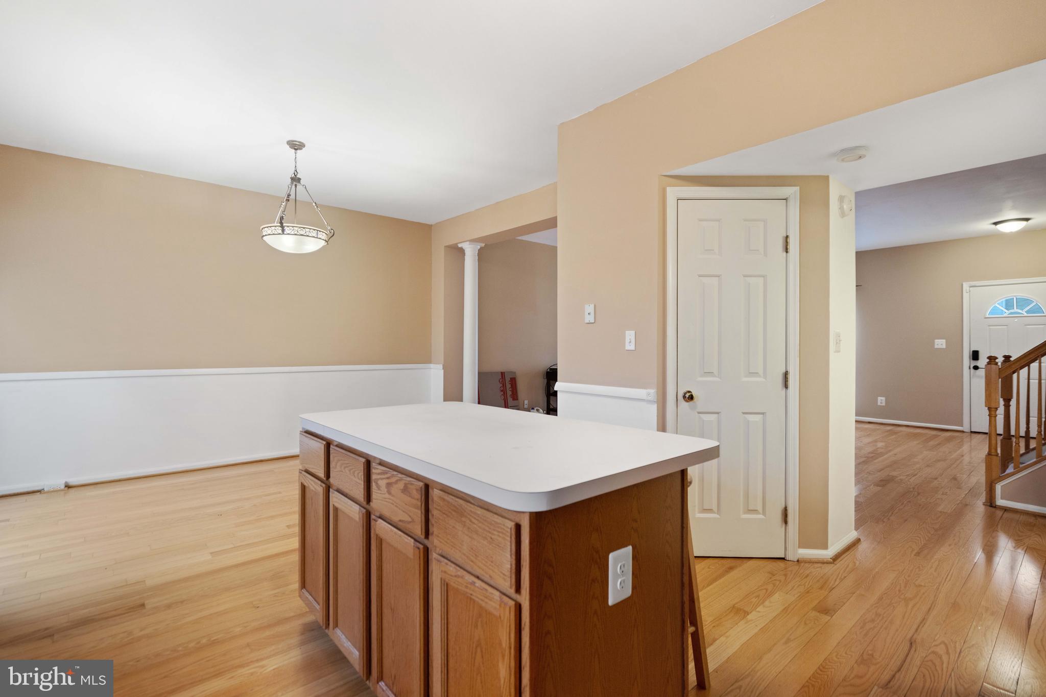 RIVER OAKS - Residential Lease