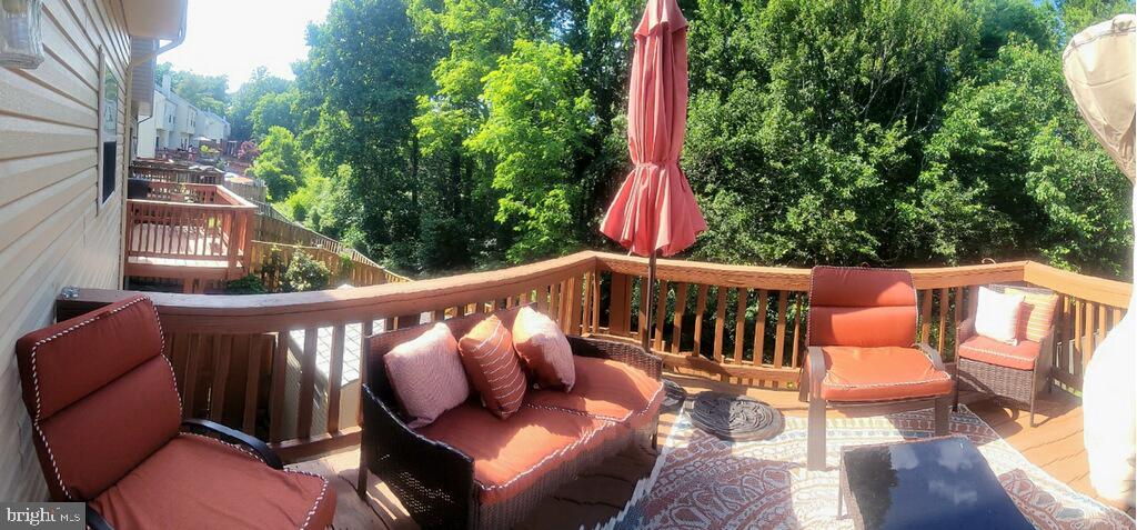 RIVER OAKS - Residential Lease