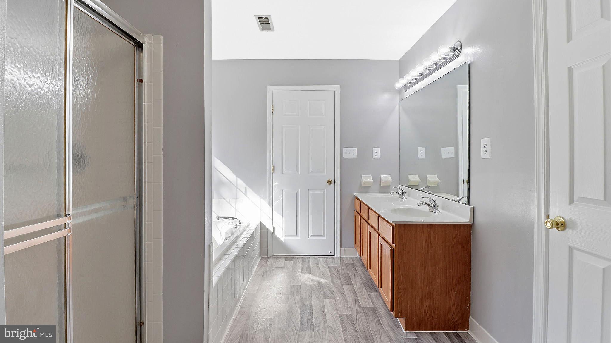 BRANDYWINE VILLAGE - Residential Lease