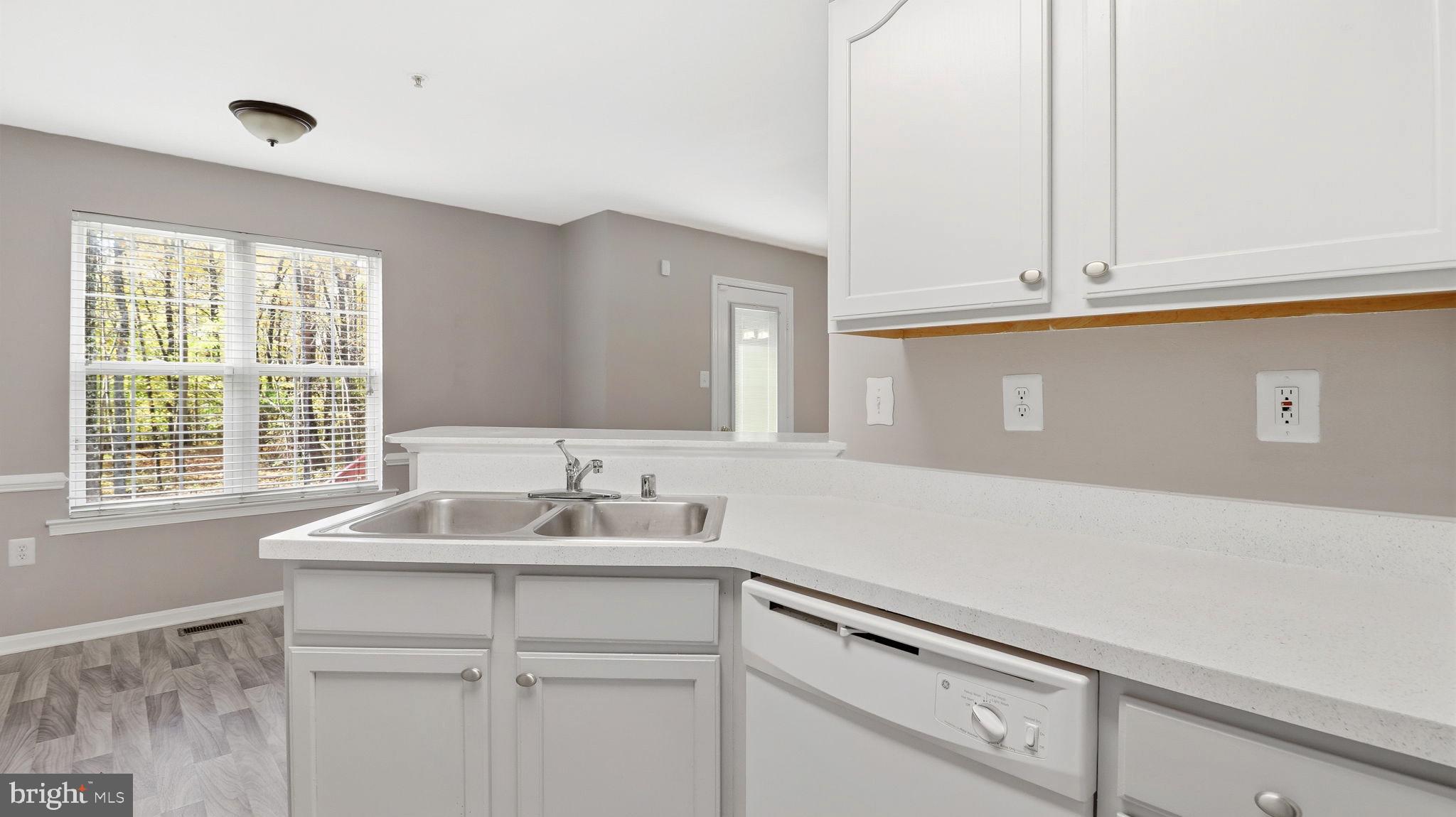 BRANDYWINE VILLAGE - Residential Lease