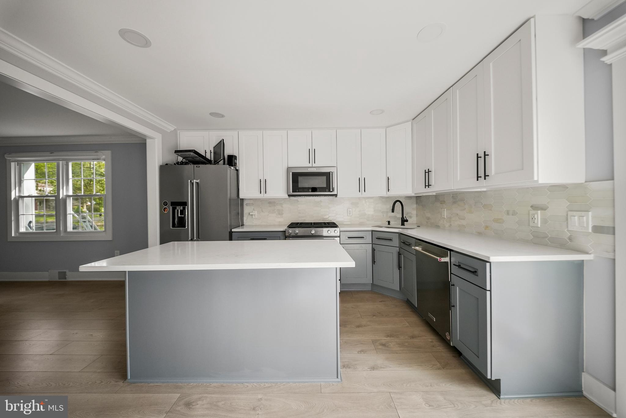 HUNTINGDON VALLEY - Residential