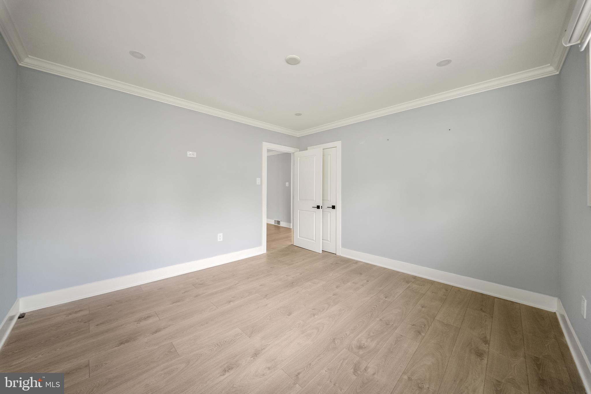 HUNTINGDON VALLEY - Residential