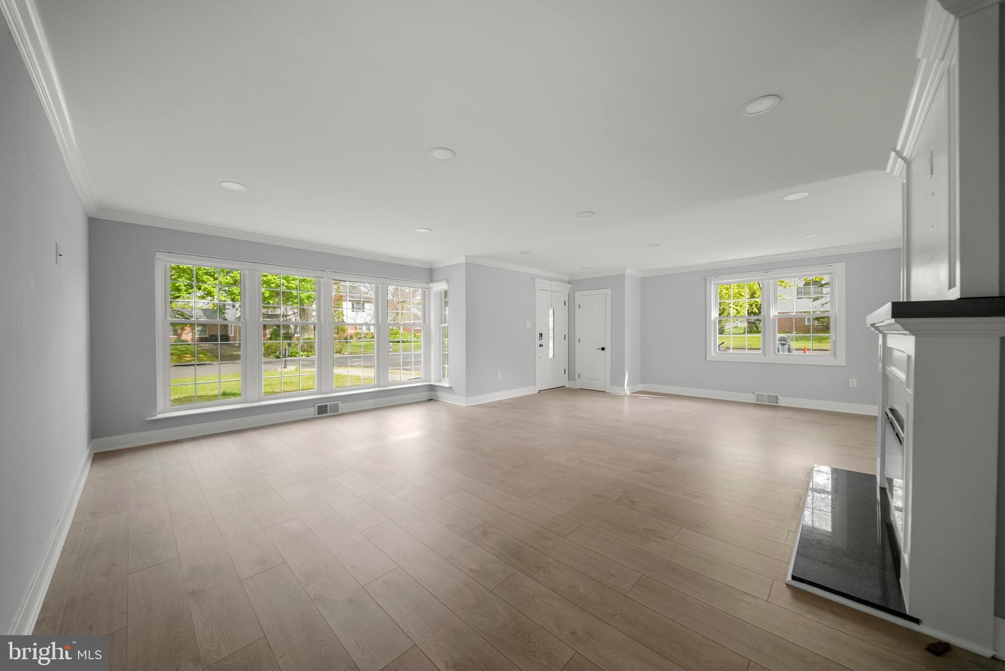 HUNTINGDON VALLEY - Residential