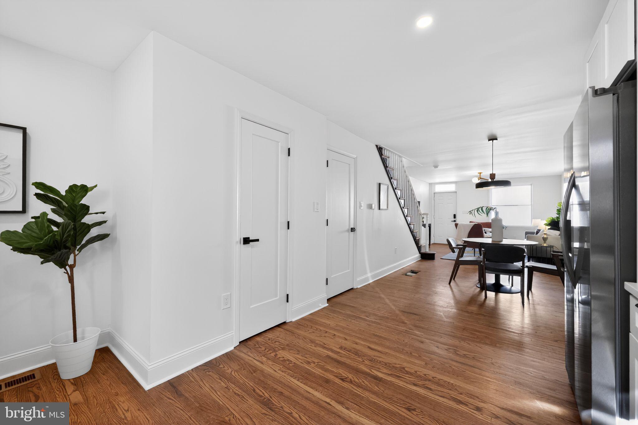 PASSYUNK SQUARE - Residential