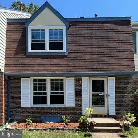 Townhouse For Sale - 4503 Garfield Court<br/> FREDERICKSBURG, VA 22408