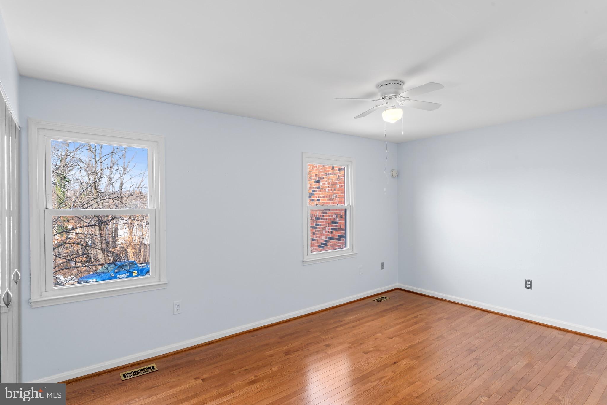 THOUSAND OAKS - Residential Lease