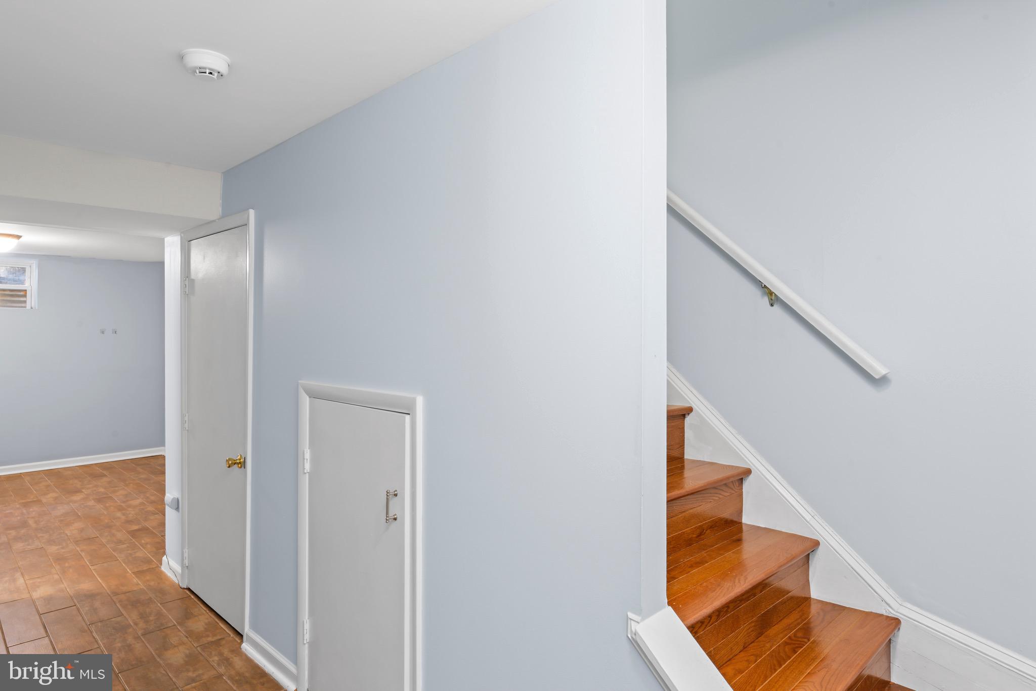 THOUSAND OAKS - Residential Lease