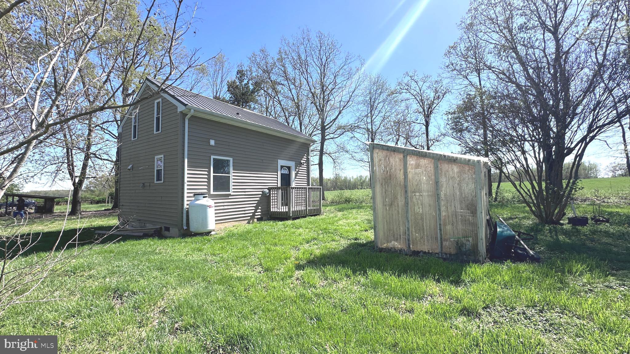 148 ROBIN ROAD