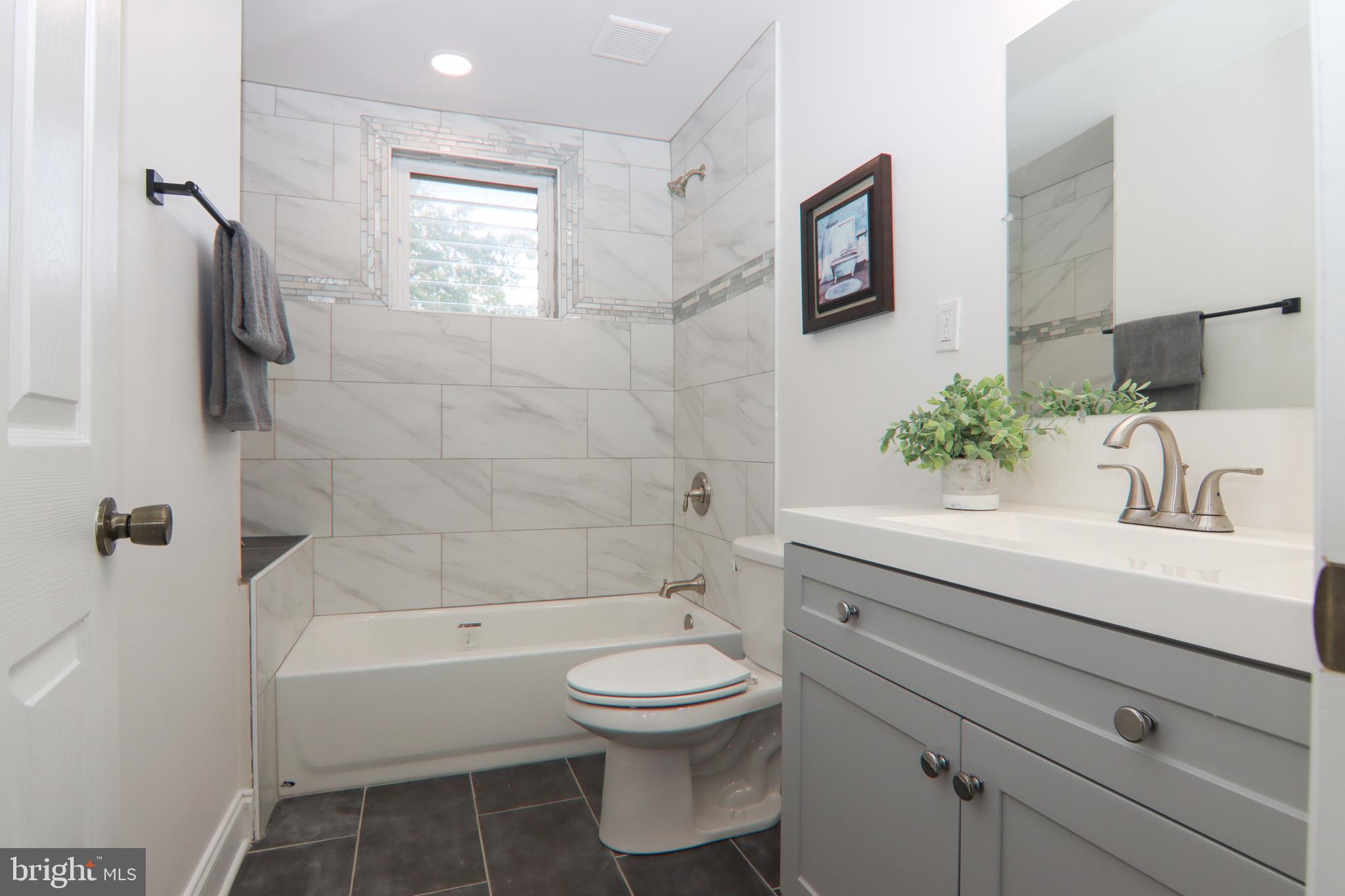 HAMILTON HEIGHTS - Residential