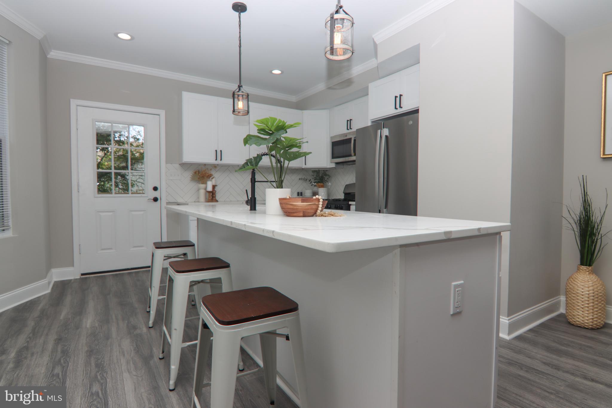 HAMILTON HEIGHTS - Residential