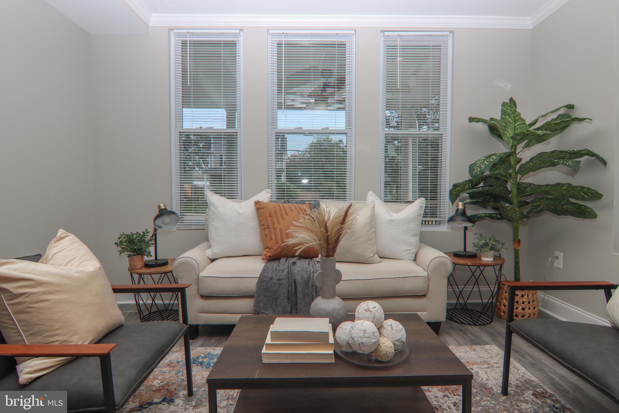 HAMILTON HEIGHTS - Residential