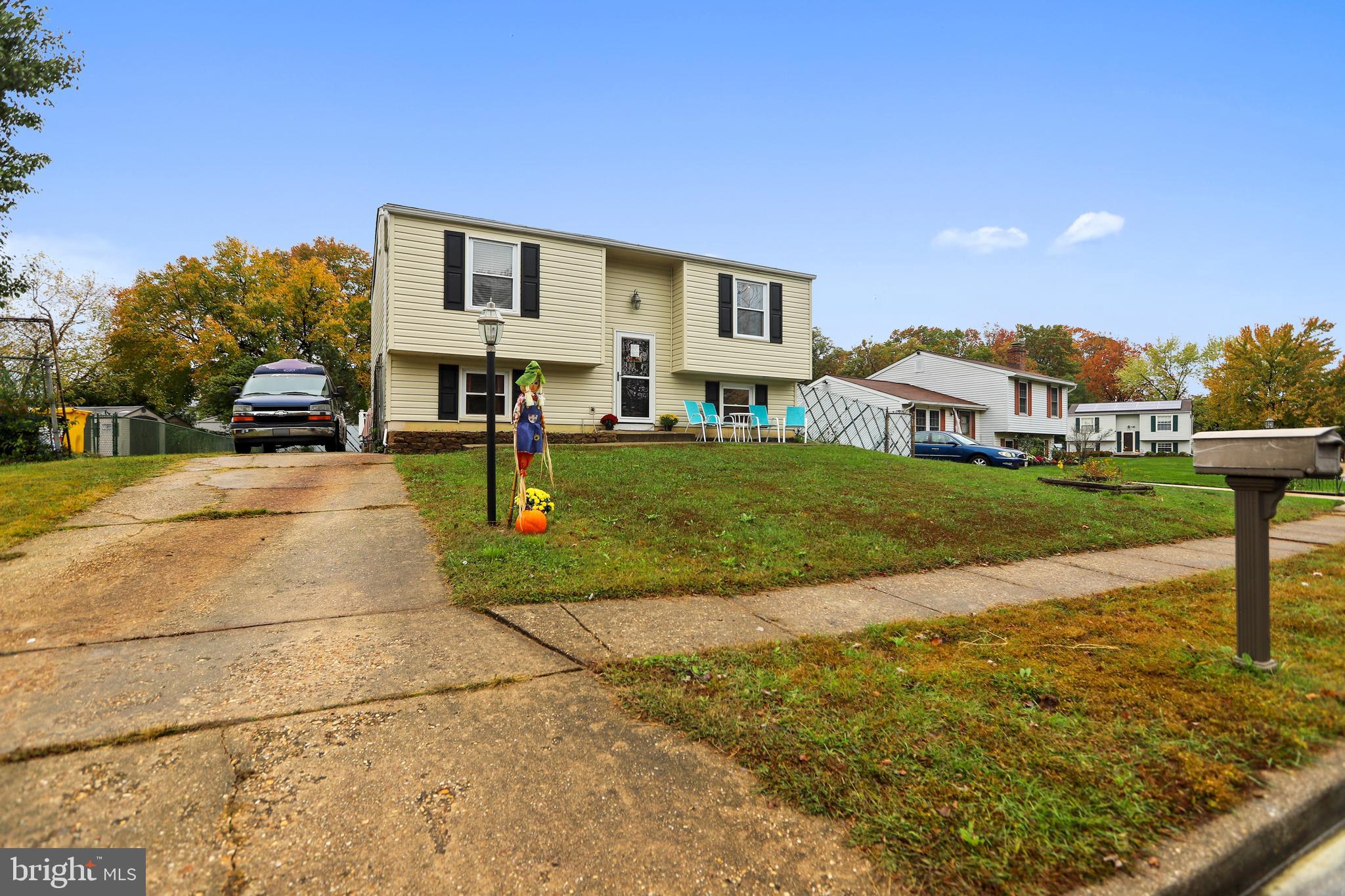 SHANNON SQUARE - Residential