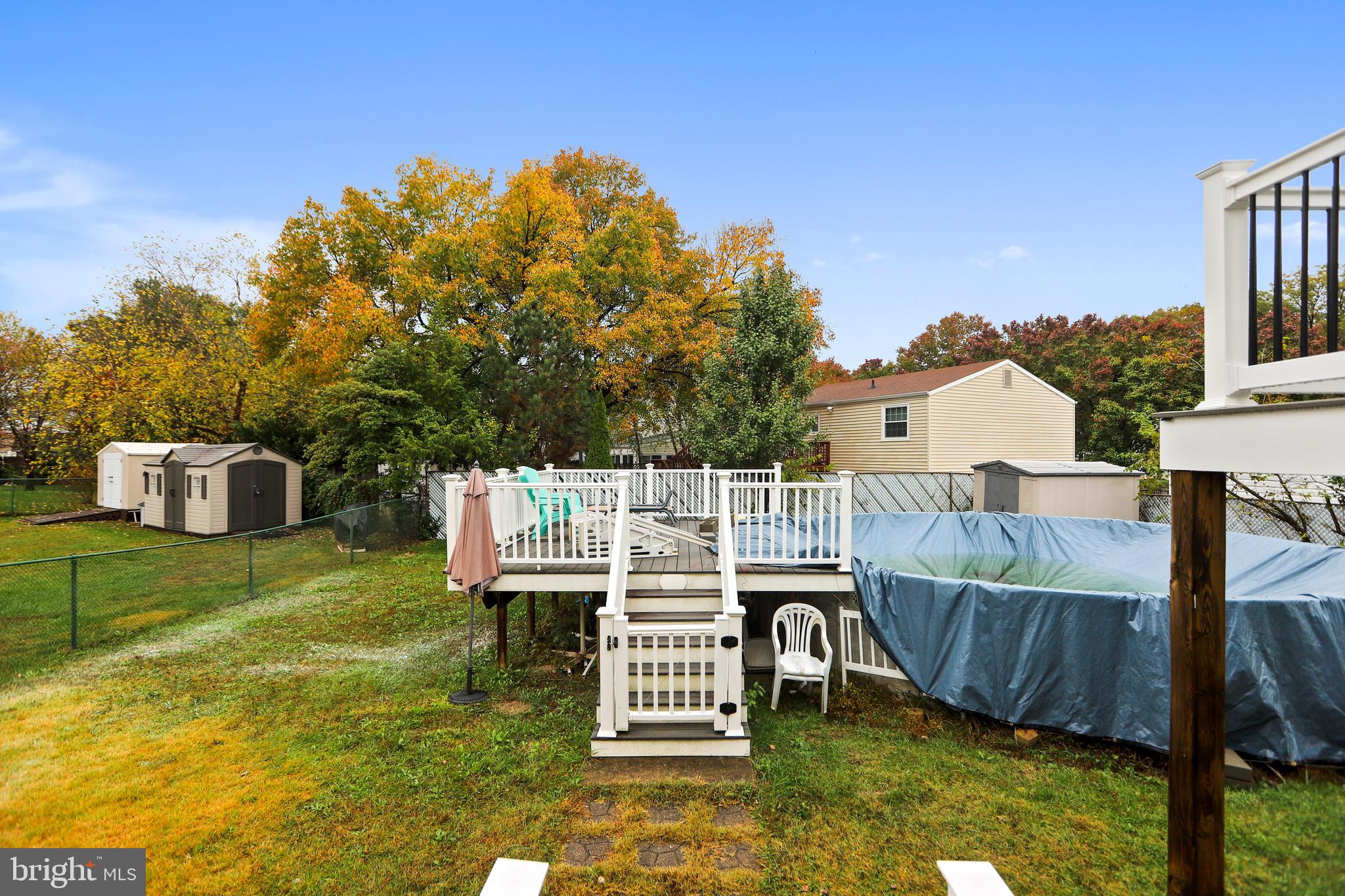 SHANNON SQUARE - Residential