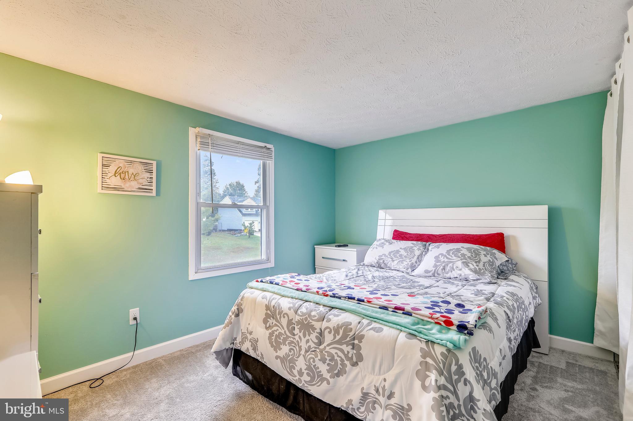 SHANNON SQUARE - Residential