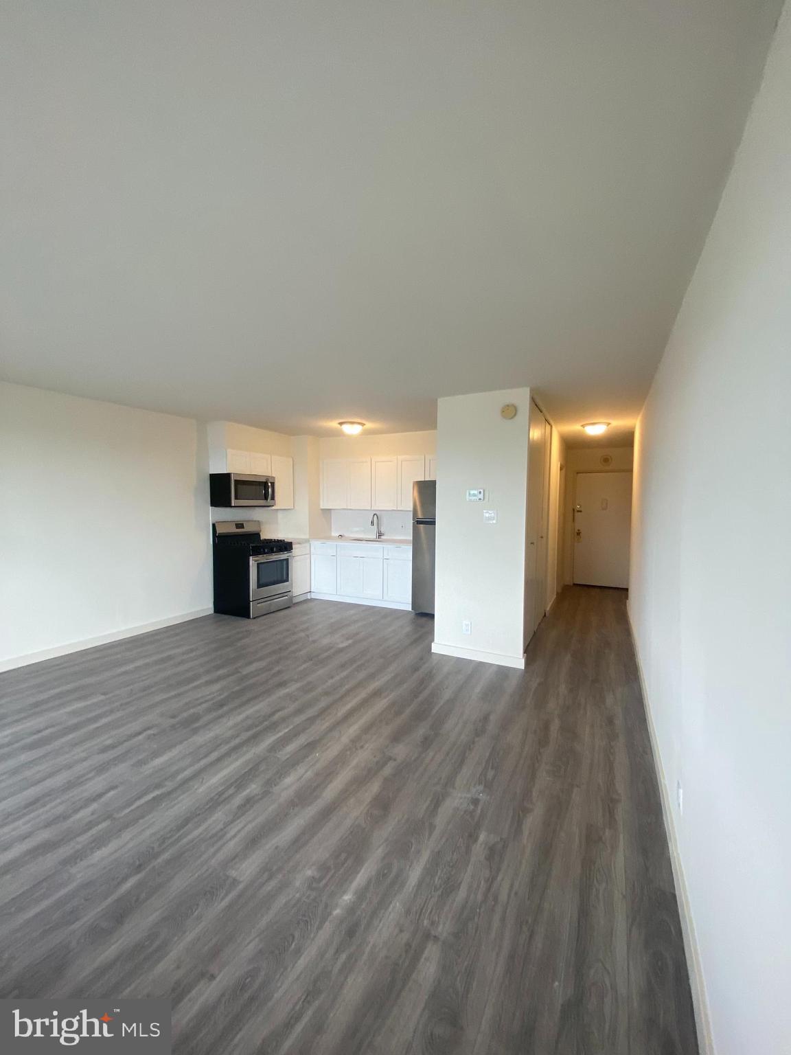 ART MUSEUM AREA - Residential Lease