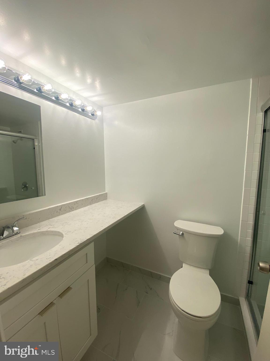 ART MUSEUM AREA - Residential Lease