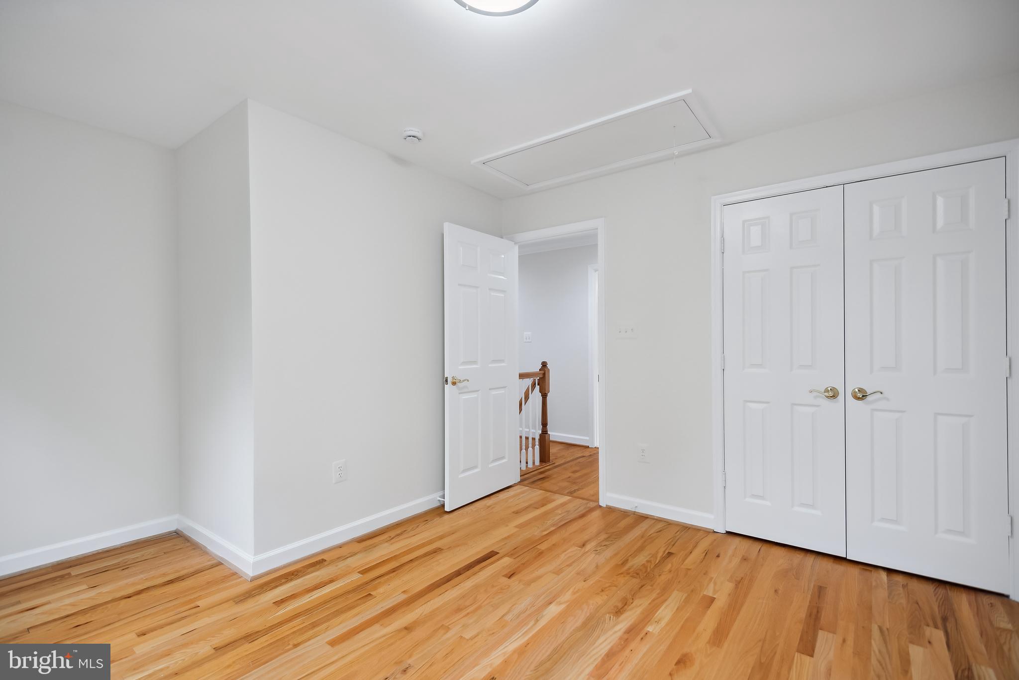 KENSINGTON HEIGHTS - Residential