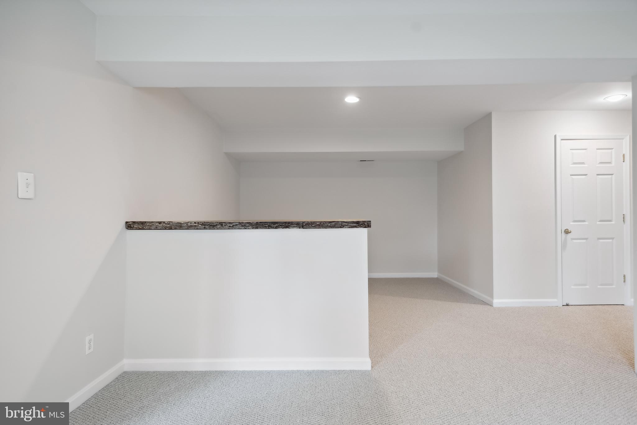 KENSINGTON HEIGHTS - Residential