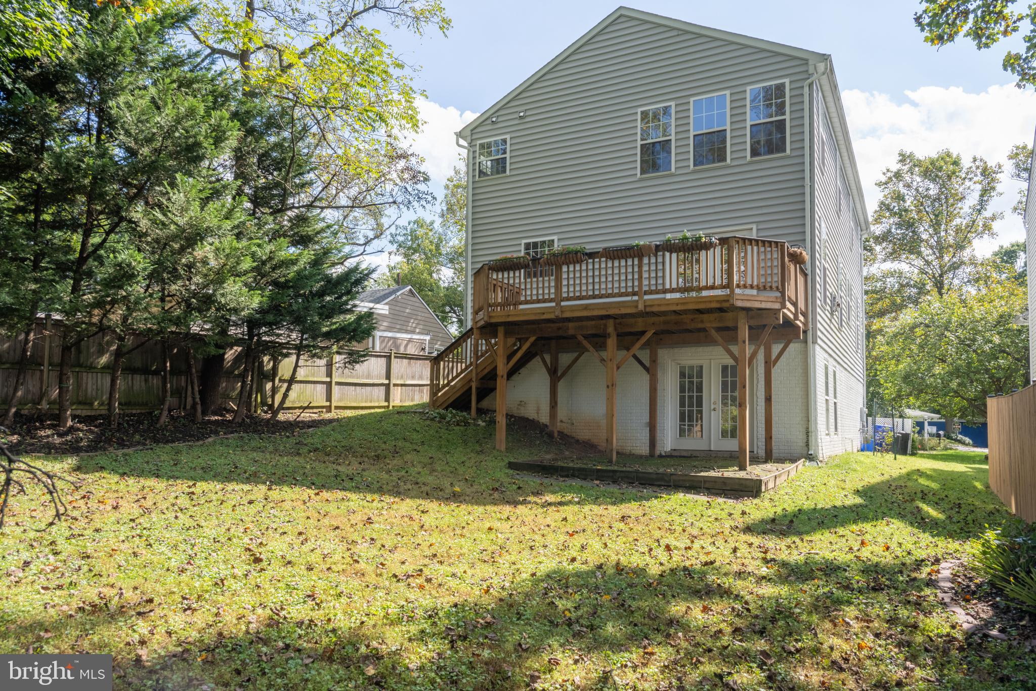 KENSINGTON HEIGHTS - Residential