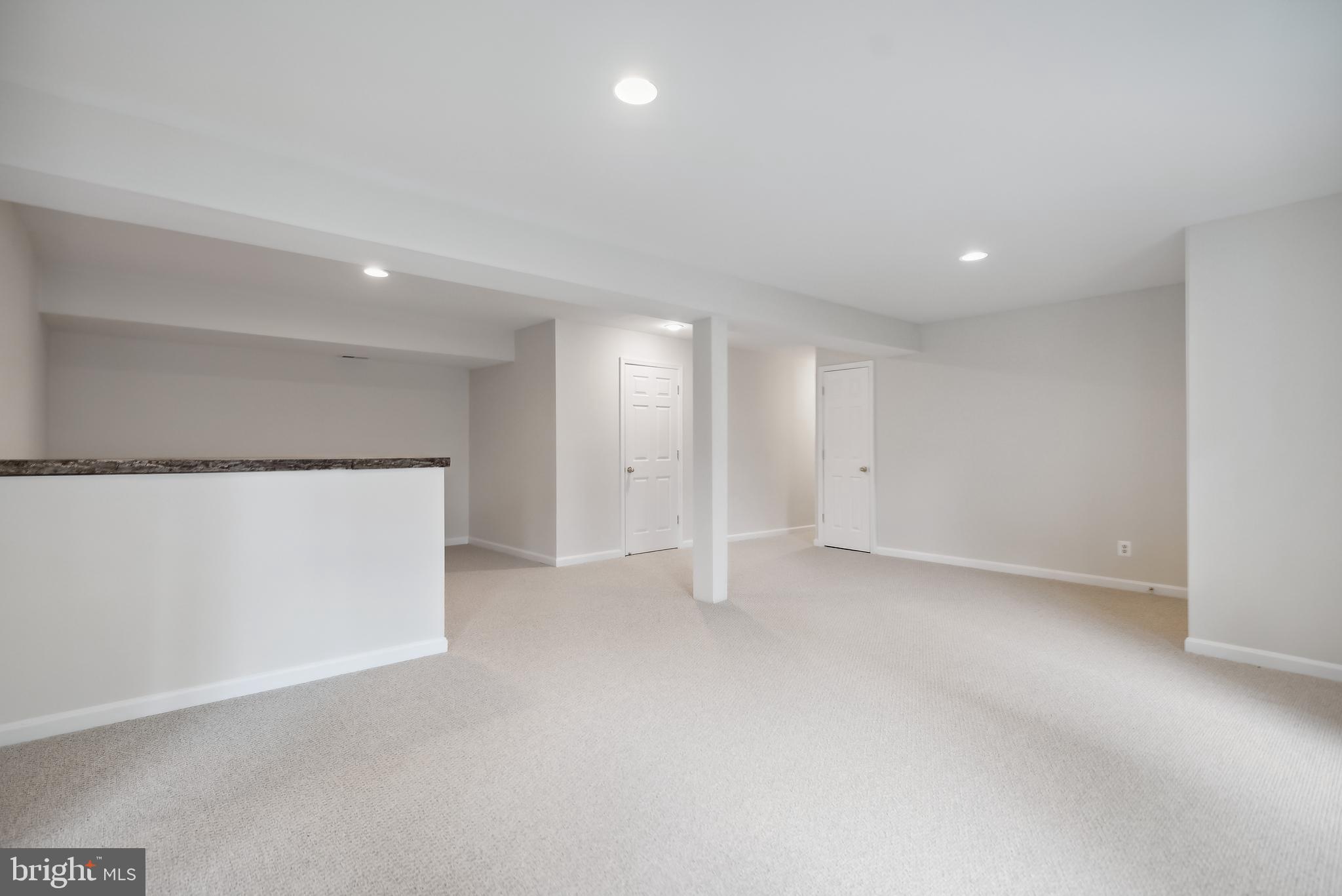 KENSINGTON HEIGHTS - Residential