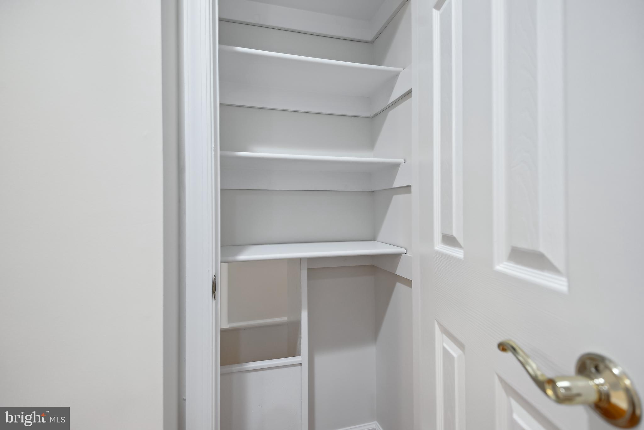 KENSINGTON HEIGHTS - Residential