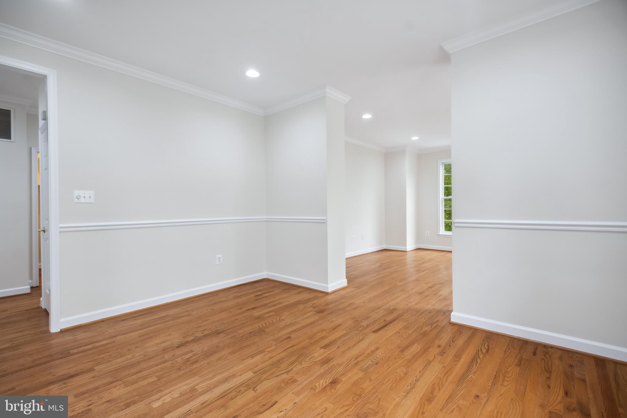 KENSINGTON HEIGHTS - Residential