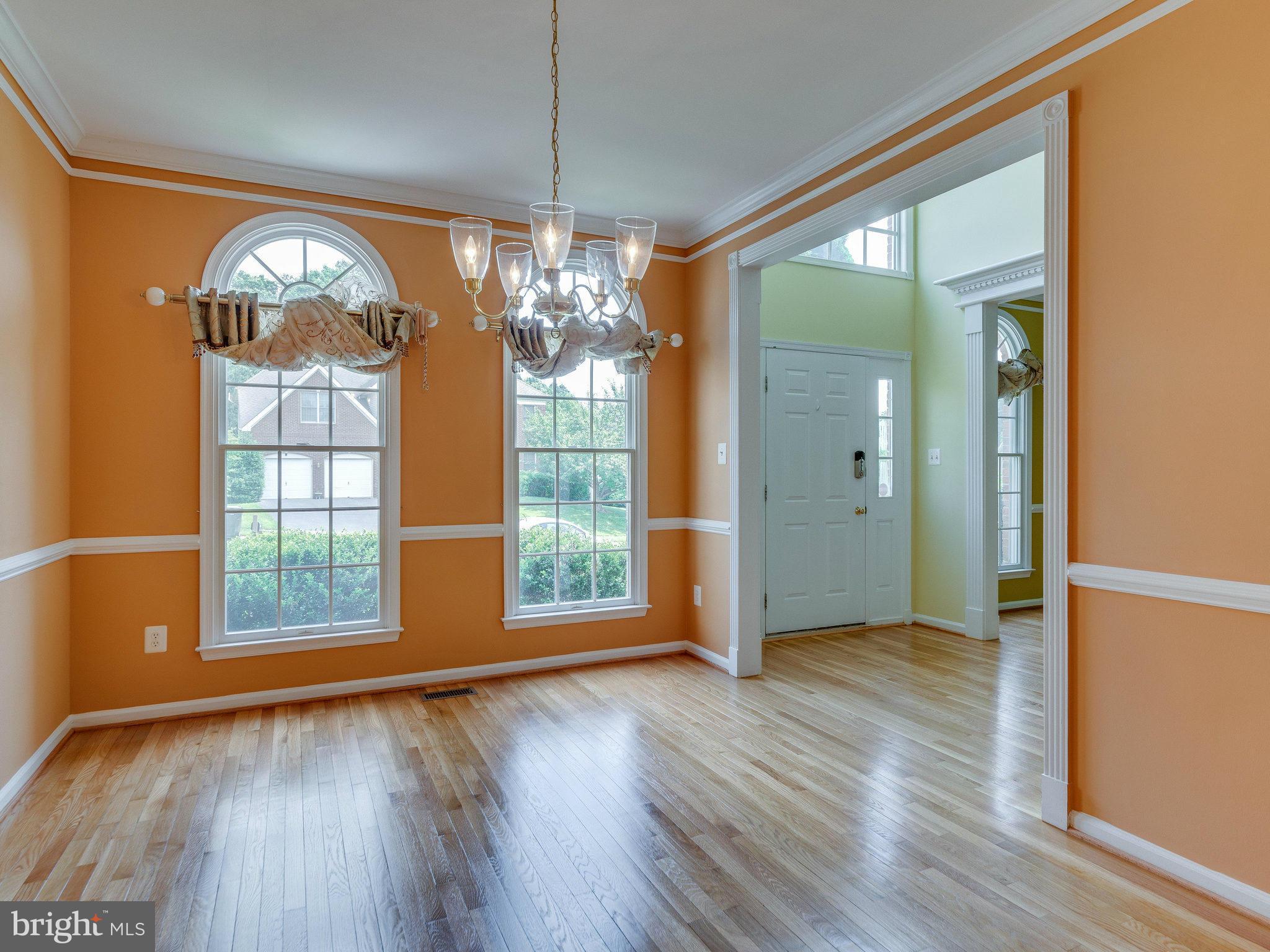 RIDGEGATE WOODS - Residential