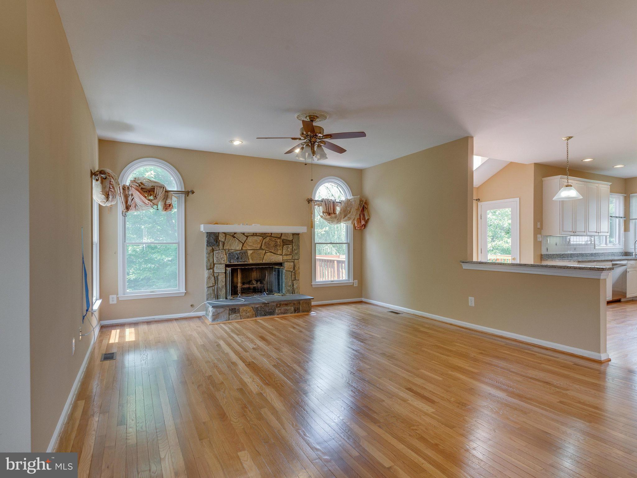 RIDGEGATE WOODS - Residential