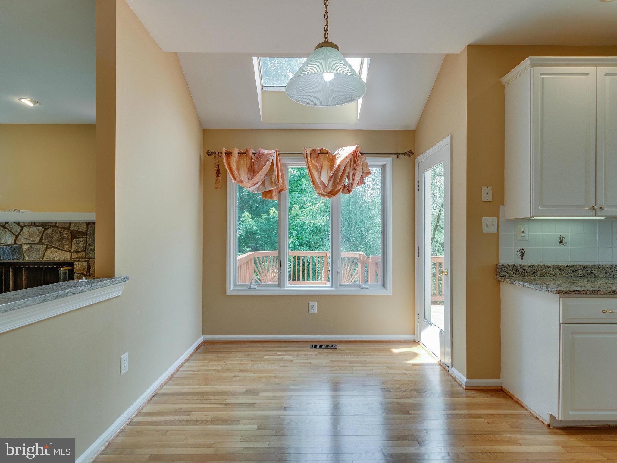 RIDGEGATE WOODS - Residential