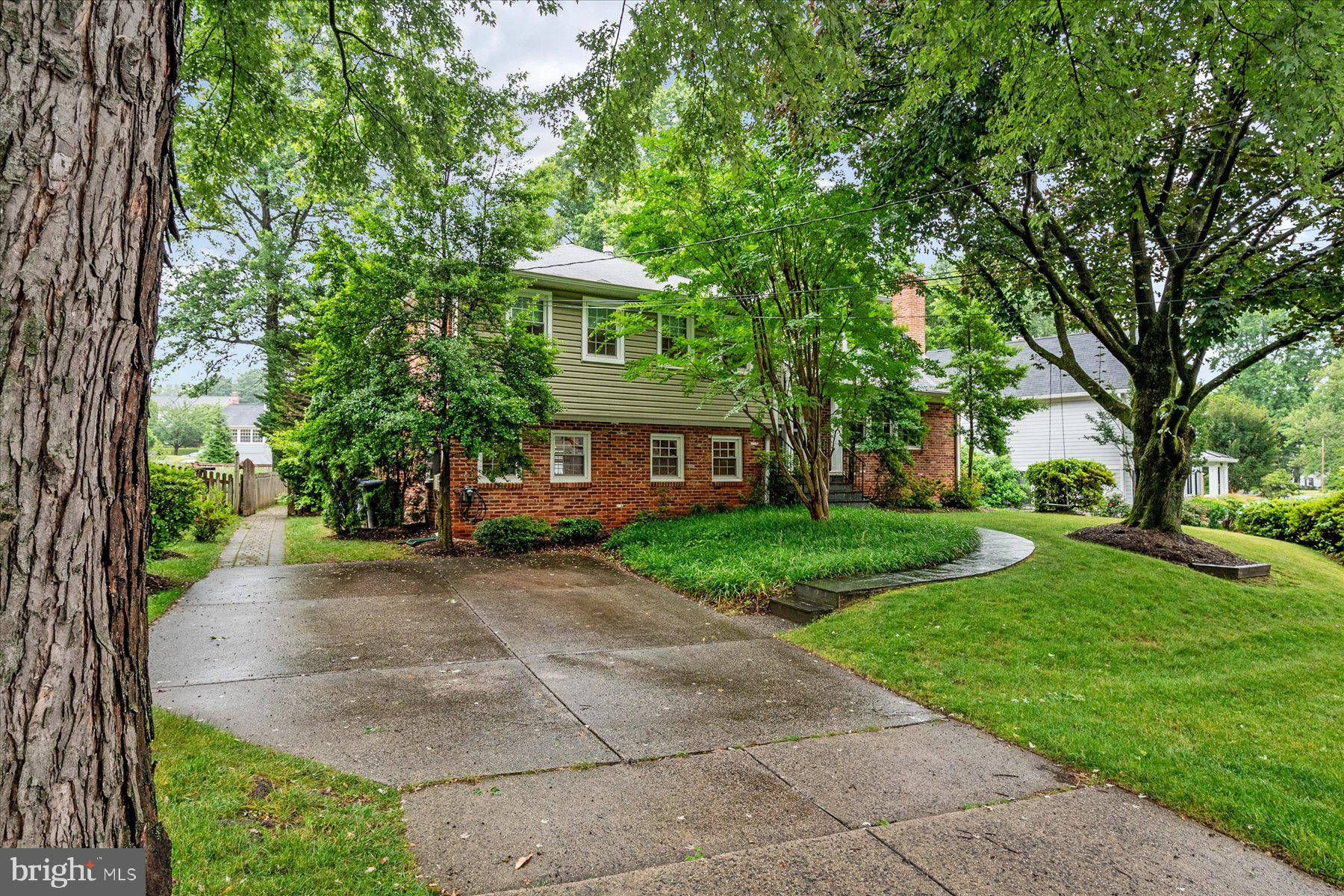 ROCK CREEK HIGHLANDS - Residential