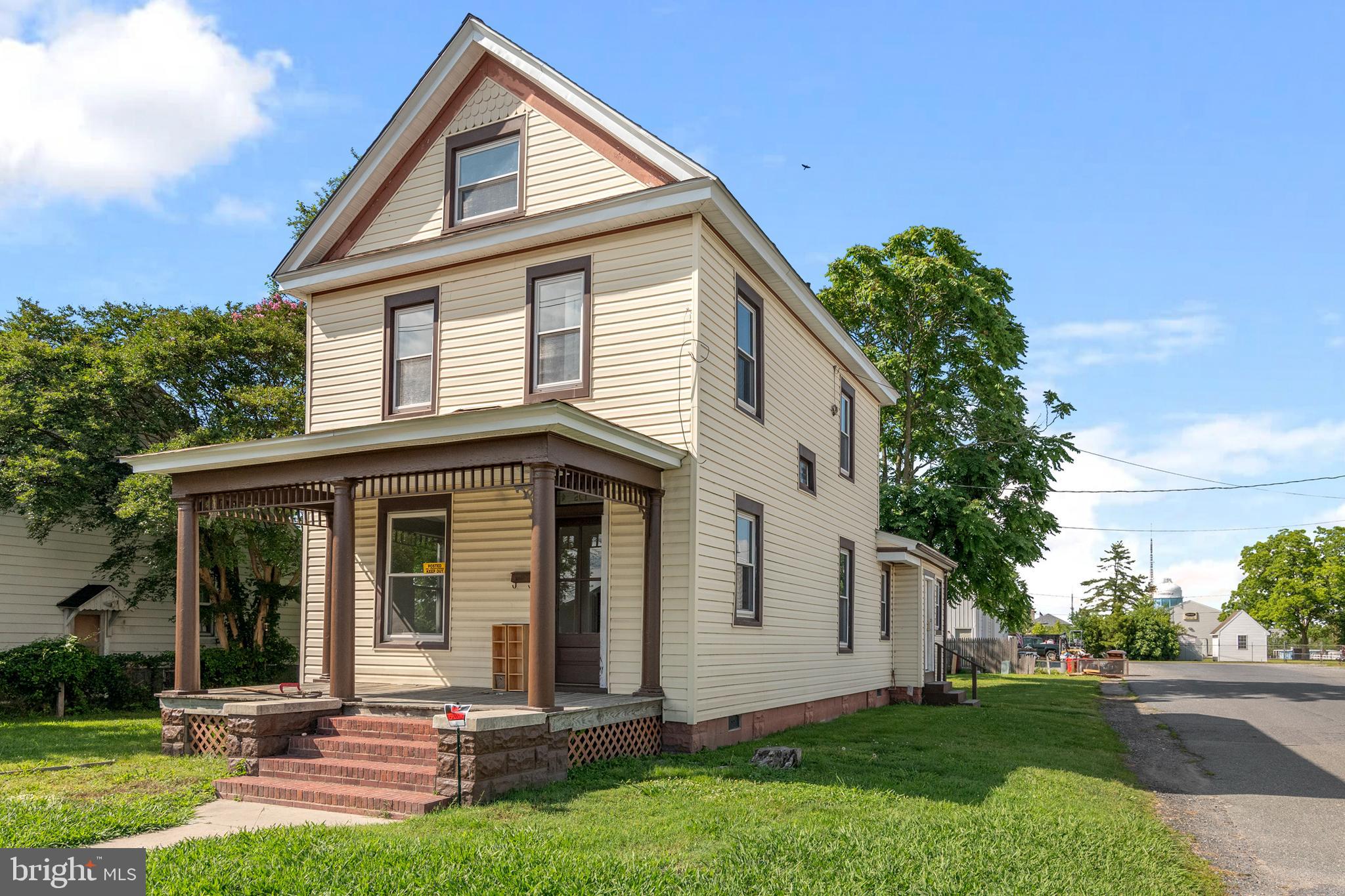 201 WASHINGTON STREET