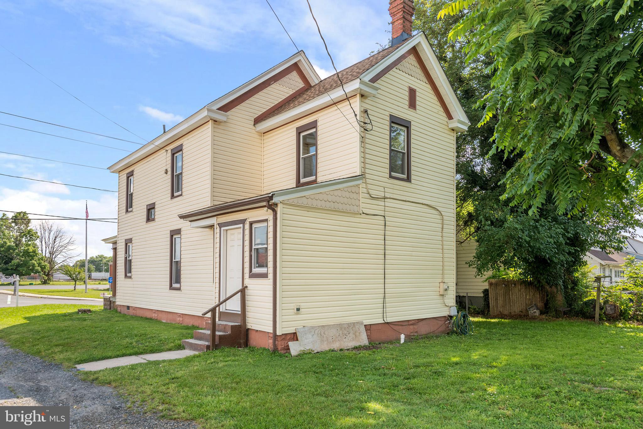 WASHINGTON STREET - Residential