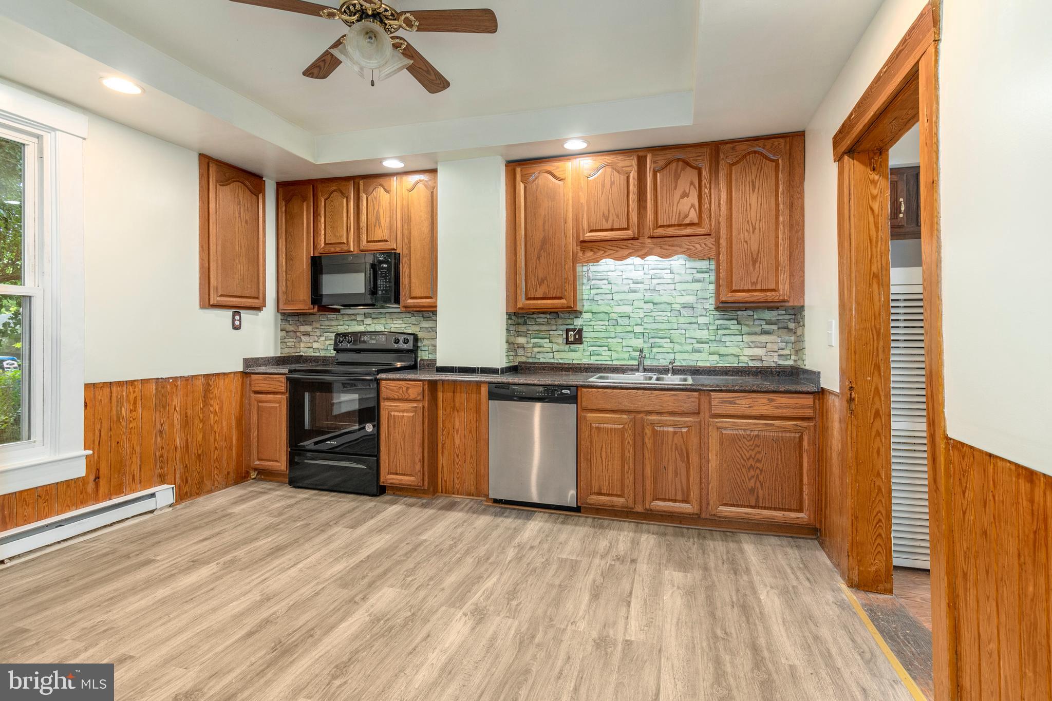 WASHINGTON STREET - Residential