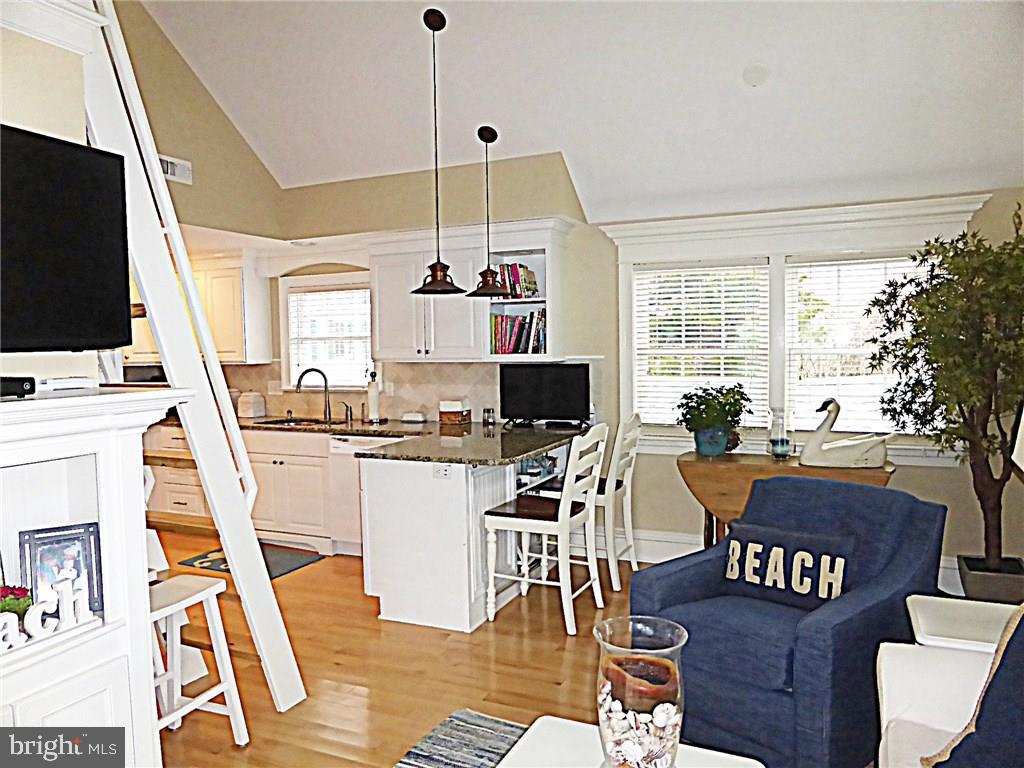 NORTH REHOBOTH - Residential