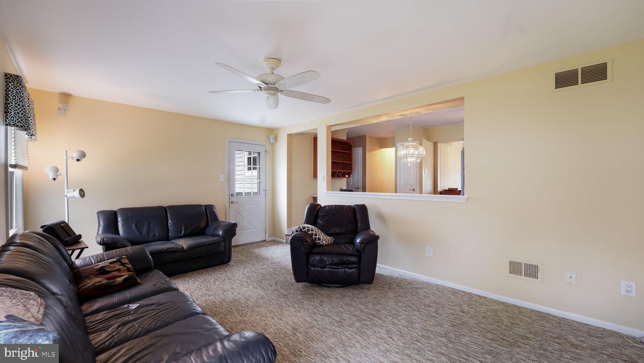 SILVER LAKE AT NEW - Residential