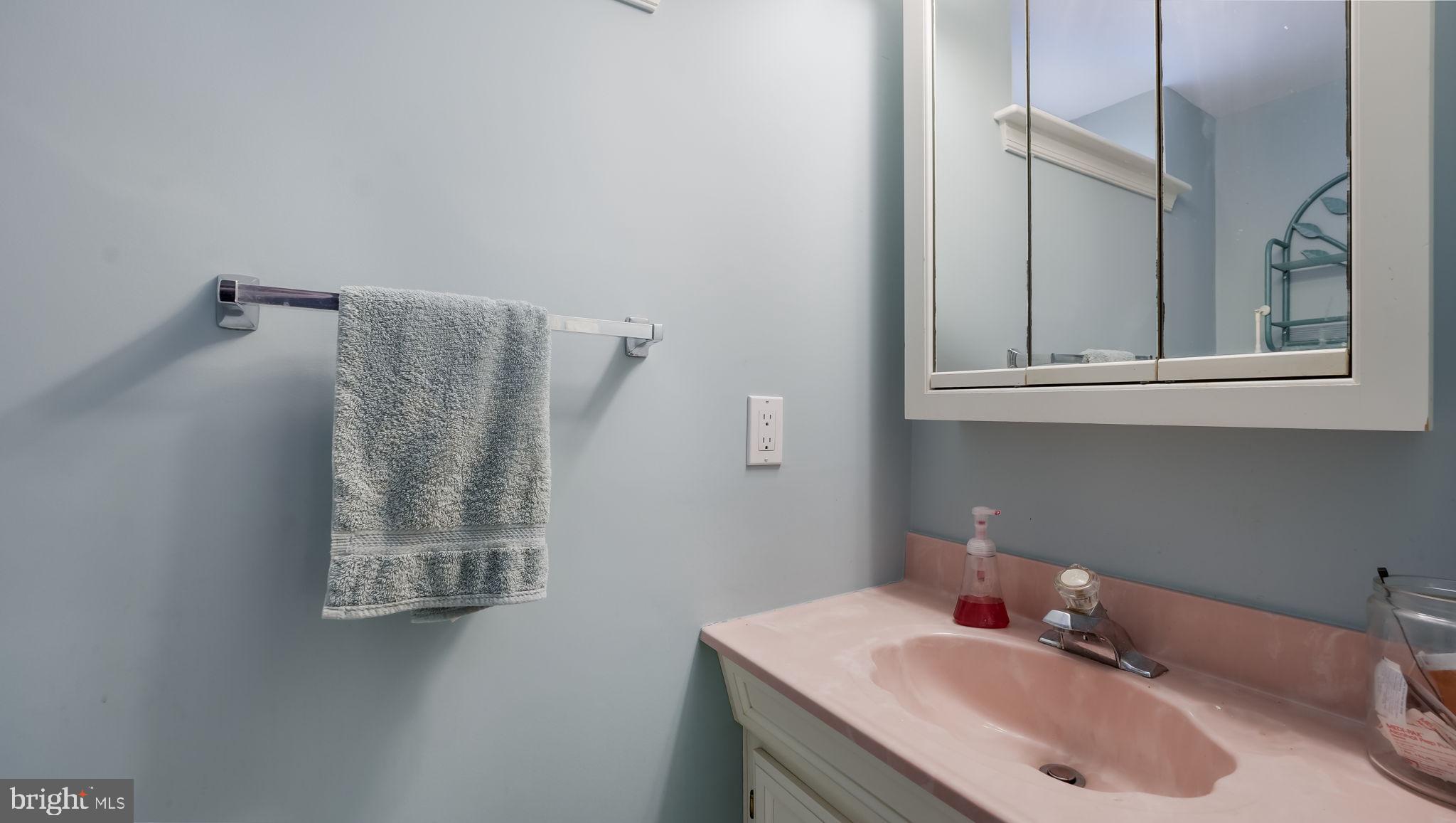 SILVER LAKE AT NEW - Residential