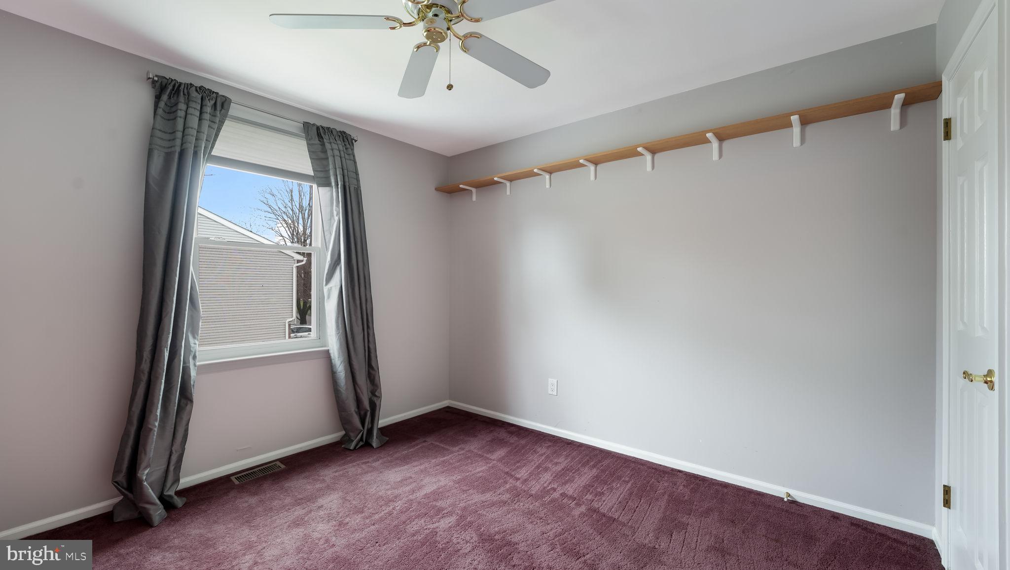 SILVER LAKE AT NEW - Residential