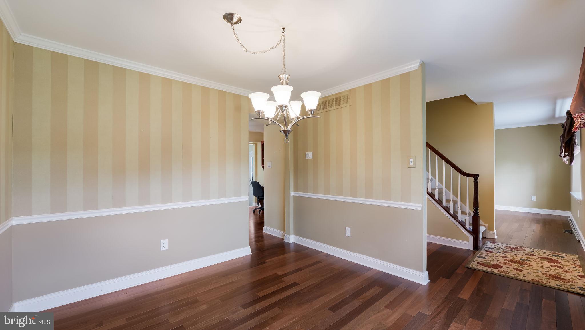 SILVER LAKE AT NEW - Residential